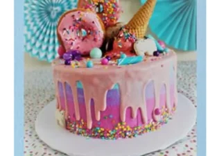 Cake topper